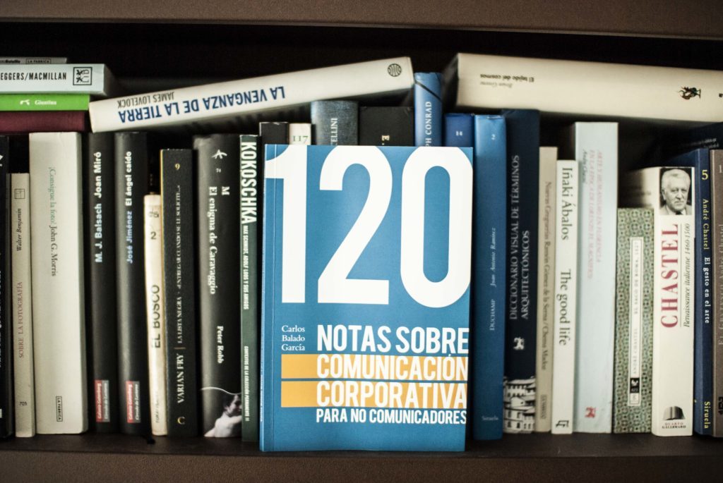 Libro de 120 notas sobre comunicación corporativa para no comunicadores